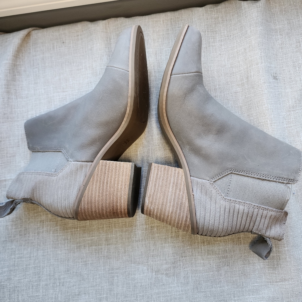 NWOT Tom's Grey (Cement) Everly Bootie - Size 9.5 *Please read description* - Picture 6 of 10